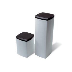 Square White Brine Tank, Black Cover 35 L