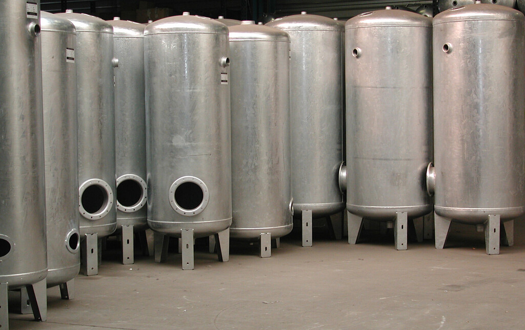 Stainless steel vessel 2" Side Mount Ø 500 - 320 L